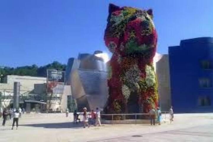 Ferienwohnung Apartamento Con Garaje Opcional Con 2 Banos Cerca Ayuntamiento Bilbao Exterior foto