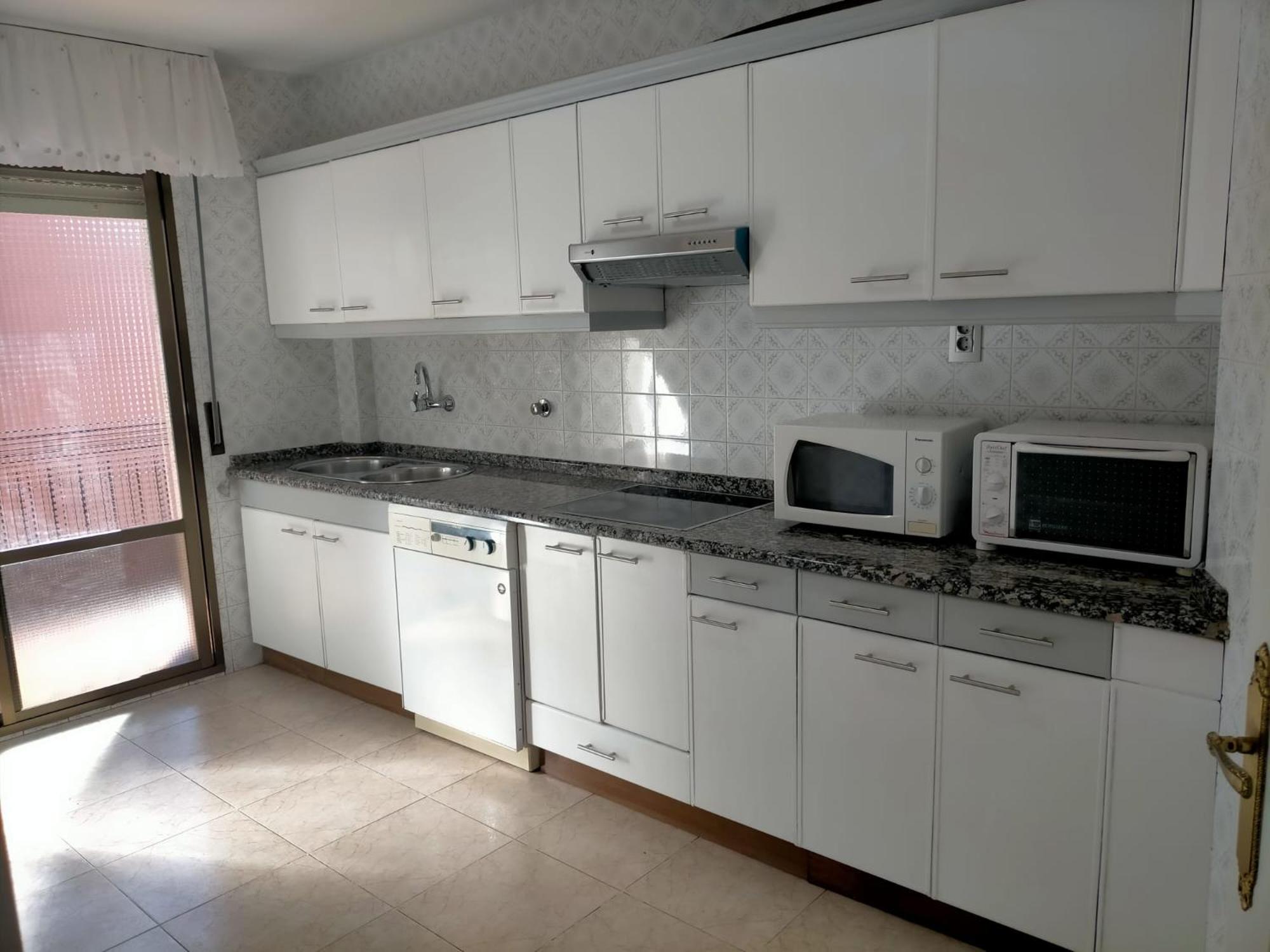 Ferienwohnung Apartamento Con Garaje Opcional Con 2 Banos Cerca Ayuntamiento Bilbao Exterior foto